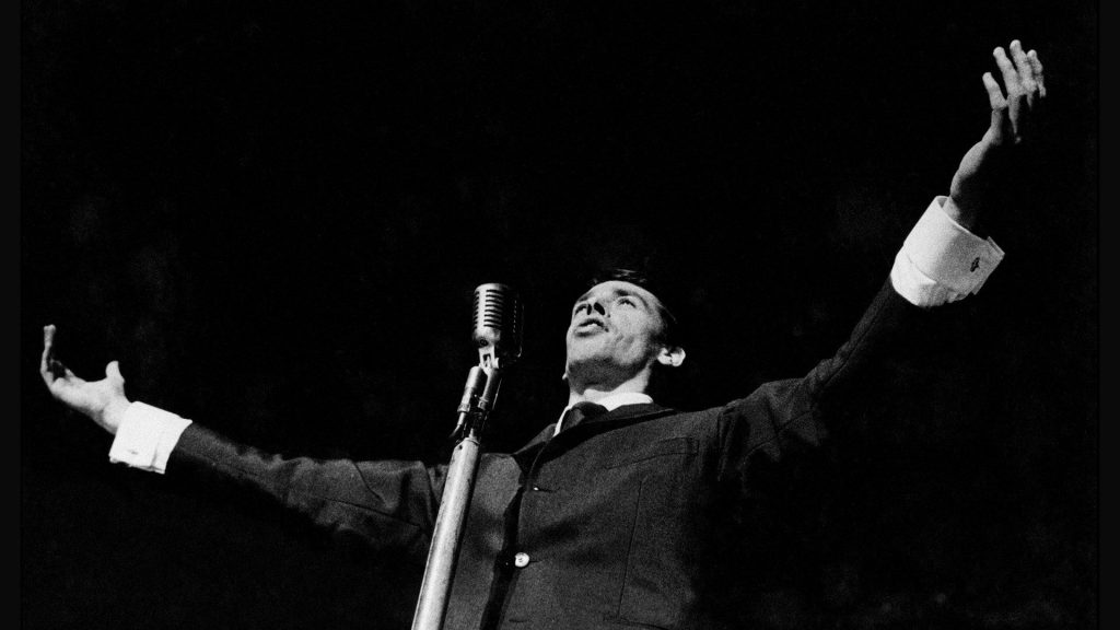 Jacques Brel on stage